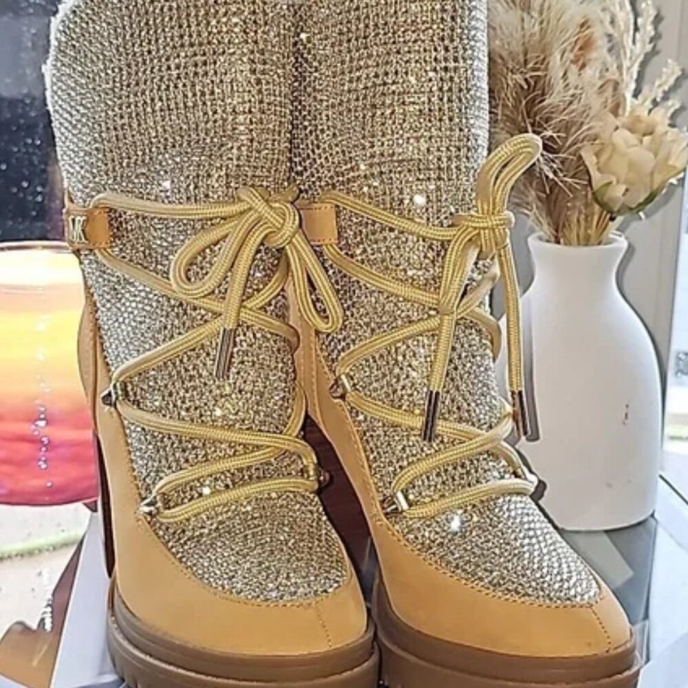 New Michael Kors Boots 7 - Picture 2 of 8